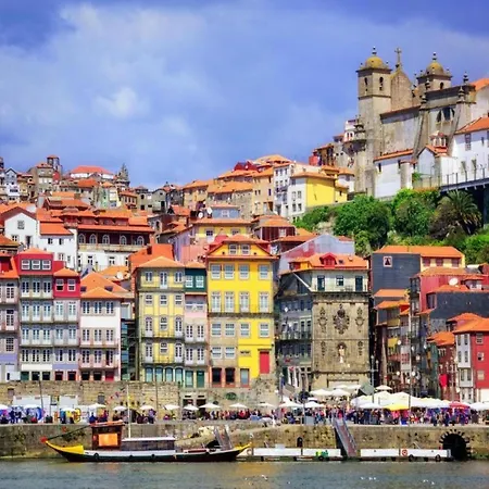 1-bedroom Beautiful In Apartament Porto