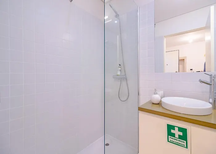 דירה 1-bedroom Beautiful In