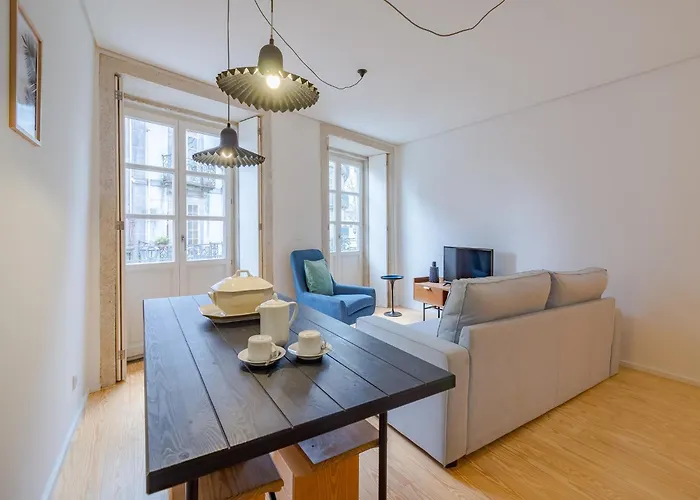 1-bedroom Beautiful In Lägenhet Oporto