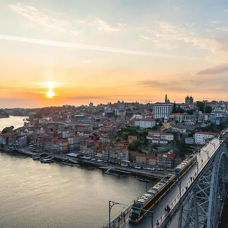 1-bedroom Beautiful In Apartment Porto