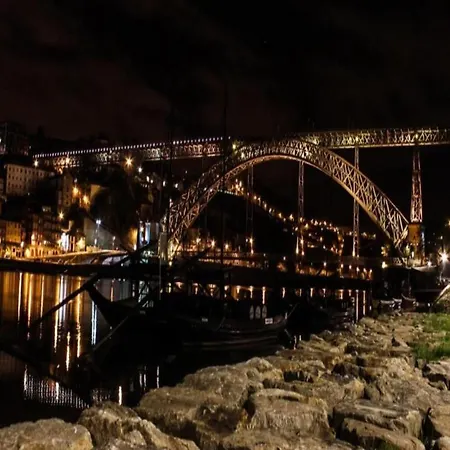 1-bedroom Beautiful In Lägenhet Oporto